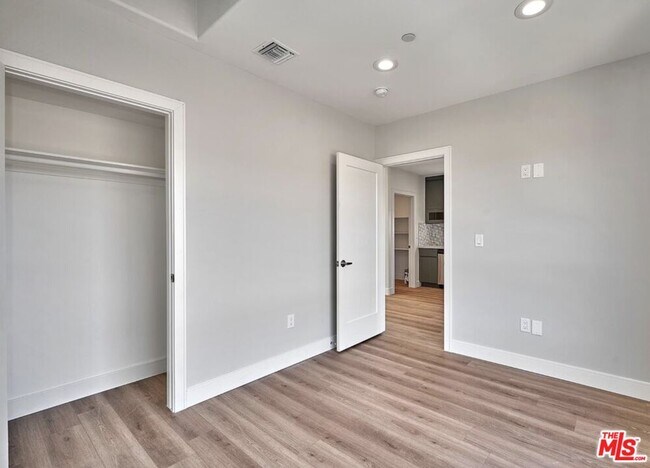 Building Photo - 4507 Lomita St