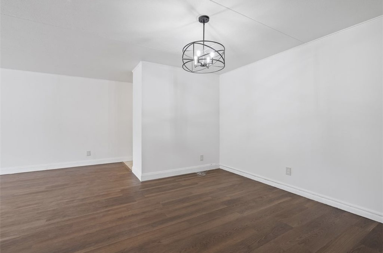 Building Photo - 1232 Forest Green Dr