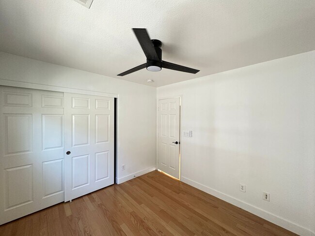 Building Photo - Summerlin West & Summerlin