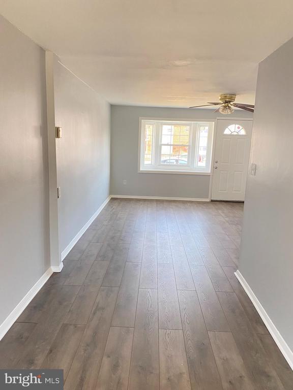 Building Photo - 2004 Kelmore Rd