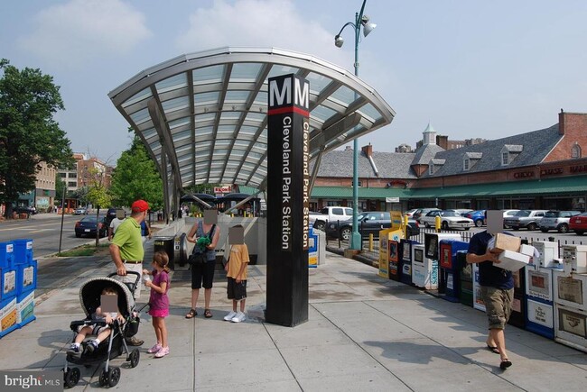 Building Photo - 3601 Wisconsin Ave NW