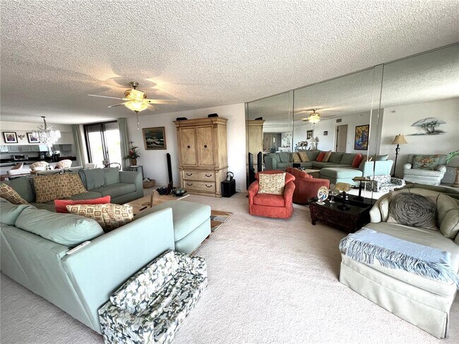 Building Photo - 6650 Sunset Way