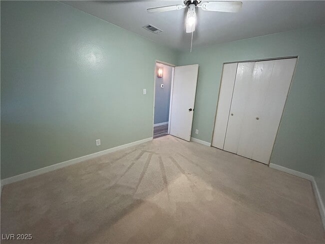 Primary Photo - 5540 Neosho St