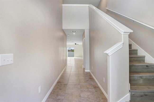 Building Photo - 10256 Carloway Hills Dr