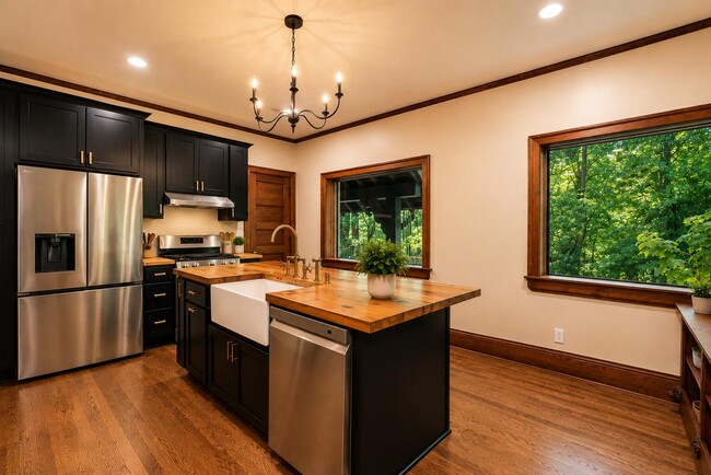 Building Photo - 6789 N Elm Tree Rd