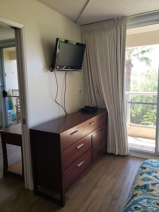 Building Photo - MAUI BANYAN - 1bd. 1bath fully furnished u...