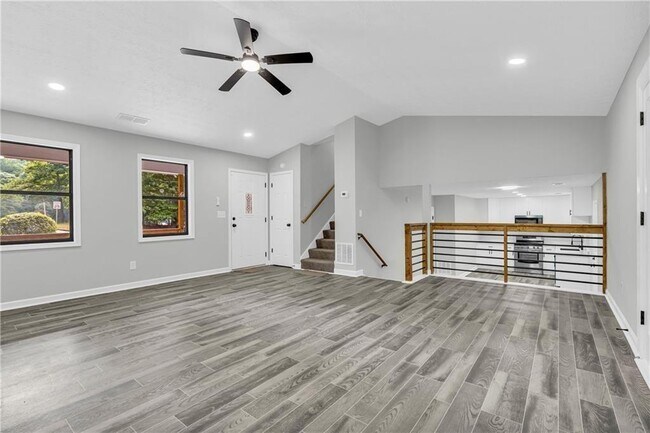 Building Photo - 5303 Kemper Pl