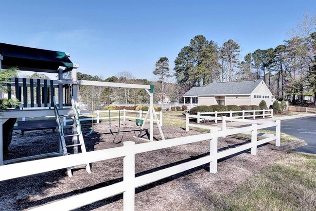 Building Photo - 8321 Barons Ct