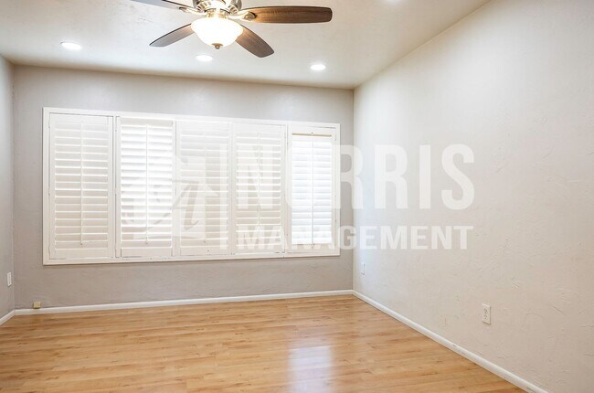 Building Photo - Amazing Home with a Pool and NO HOA