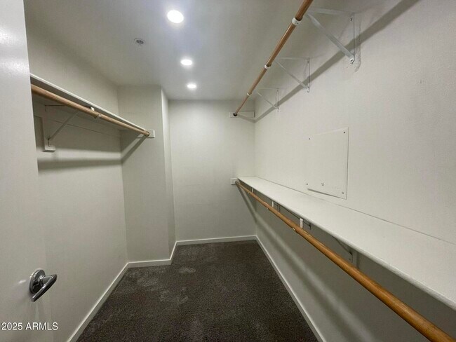 Building Photo - 3633 N 3rd Ave