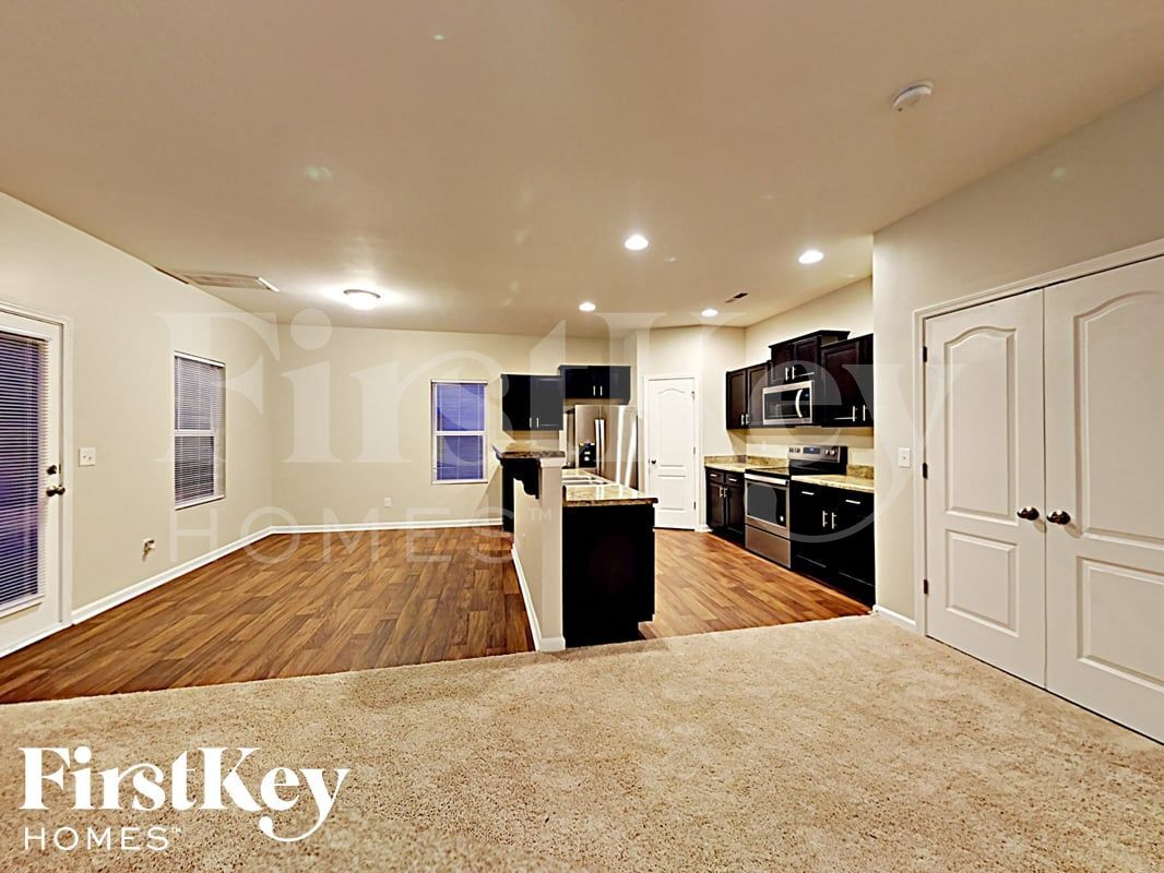 Building Photo - 6402 Springbeauty Dr