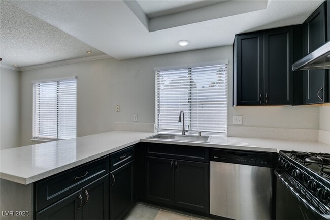 Building Photo - 6391 Chisos Dr