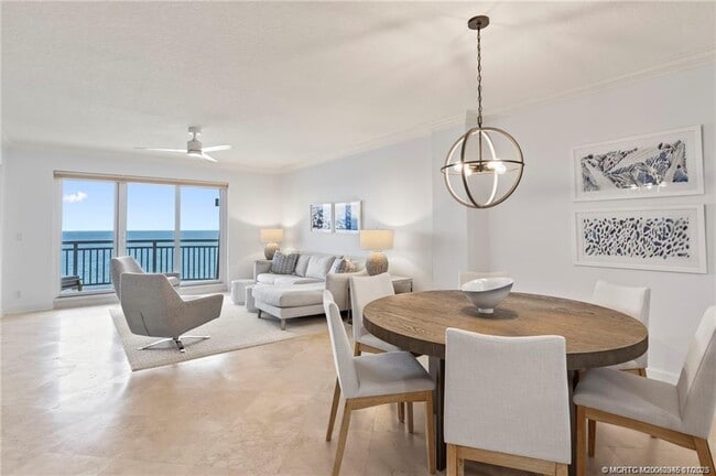 Building Photo - 3702 N Hwy A1A