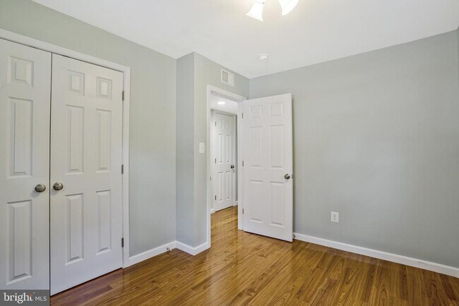 Building Photo - 6024 Rixey Dr