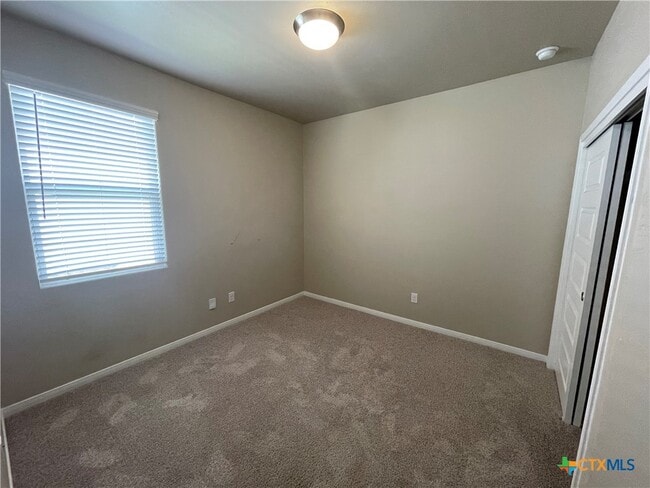 Building Photo - 3512 Donald Dr