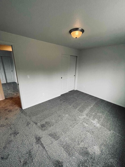 Building Photo - 611 Koontz Rd