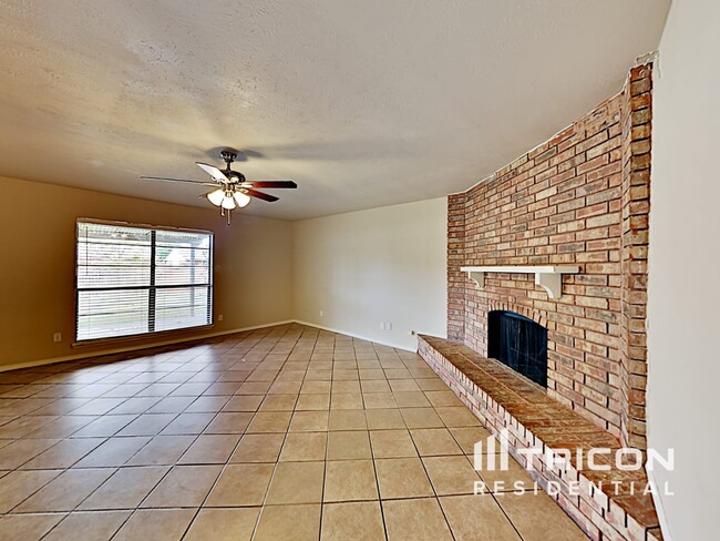 Building Photo - 3833 O'Hare Dr