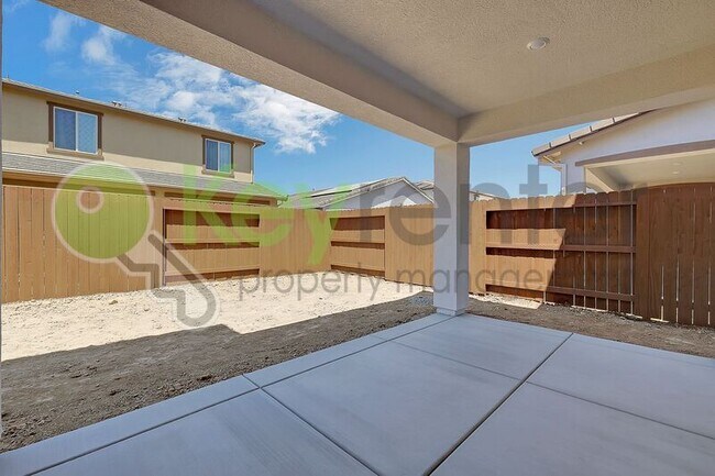 Building Photo - 4089 Flathead Dr