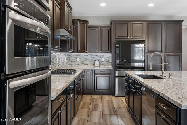 Building Photo - 32388 N 129th Dr