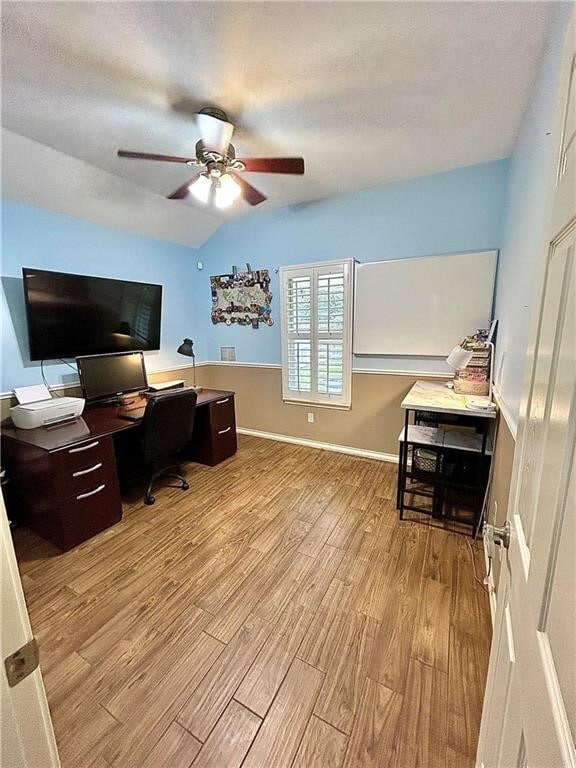 Building Photo - 7005 Vineyard Dr