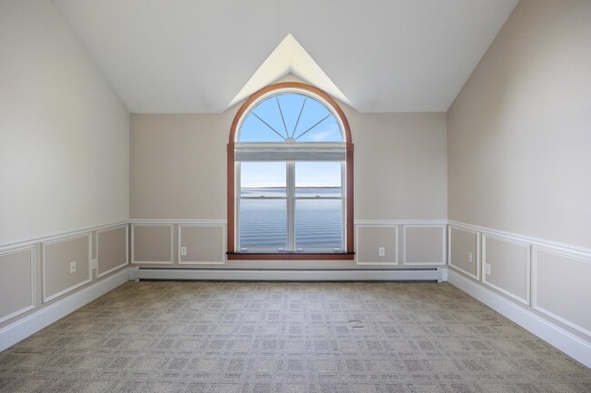 Building Photo - 38 Pebble Beach Rd