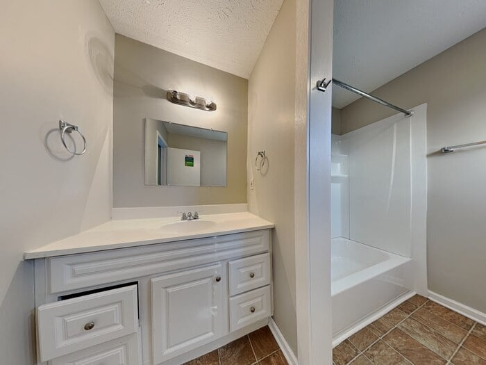 Building Photo - 3123 Skeeter Ct