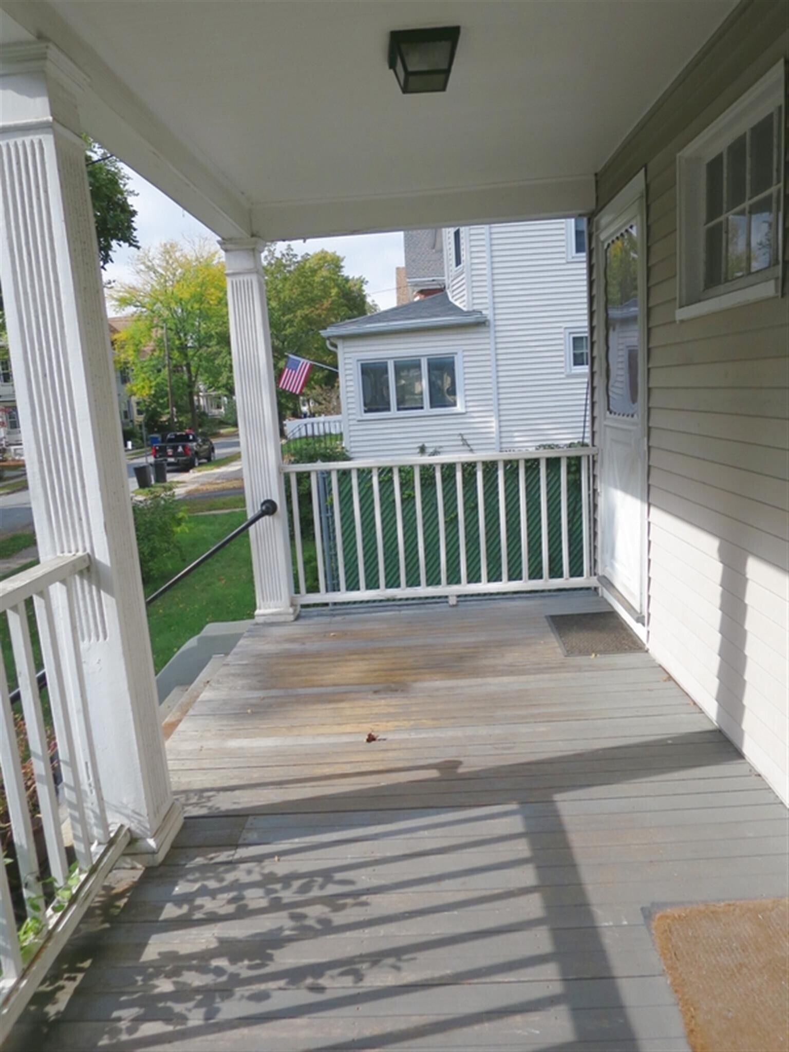 Building Photo - 5 Freeman St