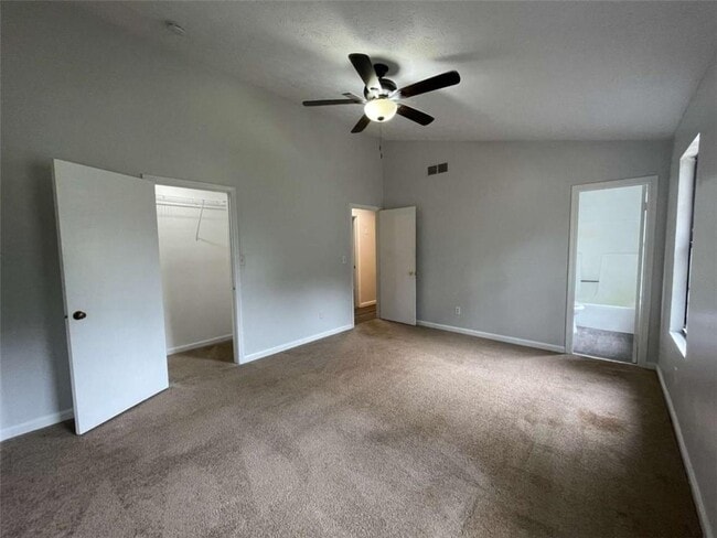 Building Photo - 1088 Riva Ridge Dr NW