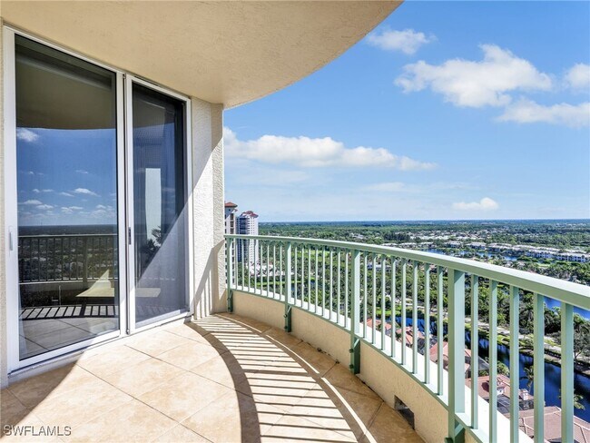 Building Photo - 23750 Via Trevi Way