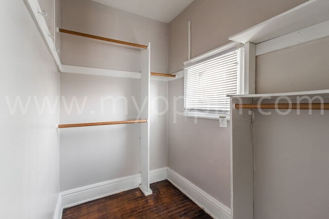 Building Photo - 120 N 40th St