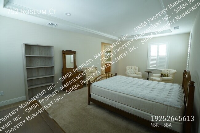 Building Photo - 752 Roseum Ct