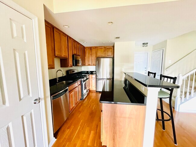 Building Photo - 11327 Aristotle Dr