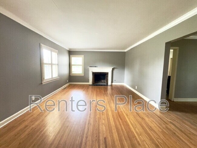 Building Photo - 2127 S Delaware Ct