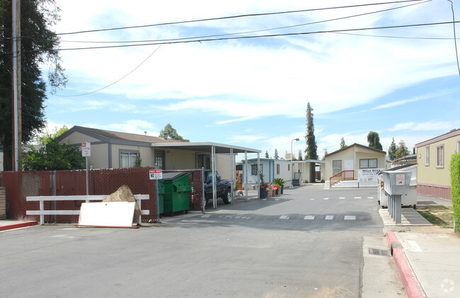 Primary Photo - Bela Rosa Mobile Home Park