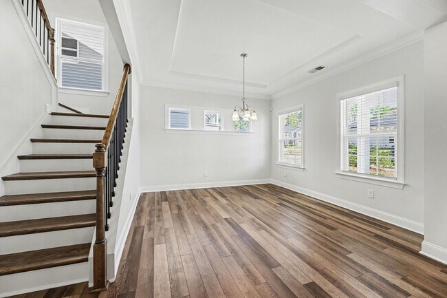 Building Photo - Modern 4BR Home in Raleigh | Great Location