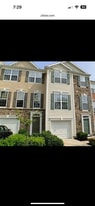 Building Photo - 189 Hudson Dr