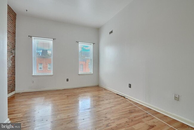 Building Photo - 1108 Baylis St