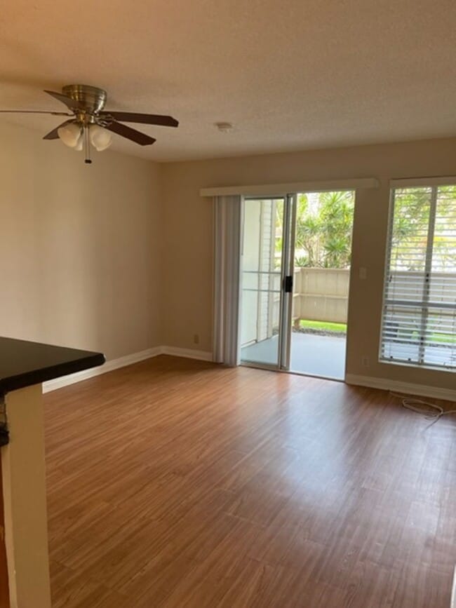 Building Photo - Available now - 2 bedroom / 2 bath / 2 parking in Mililani