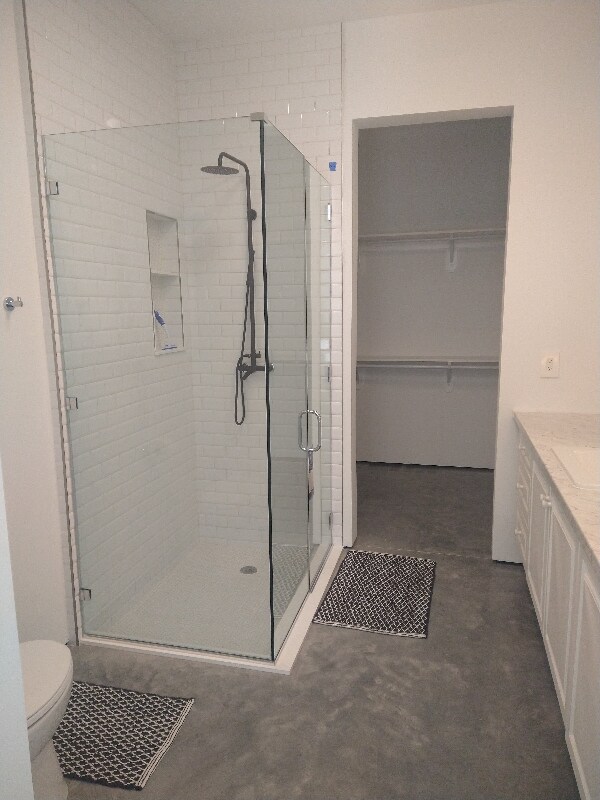 Building Photo - 2053 Carolina Ave