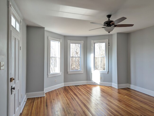 Building Photo - Beautifully Restored Home in Clarke County