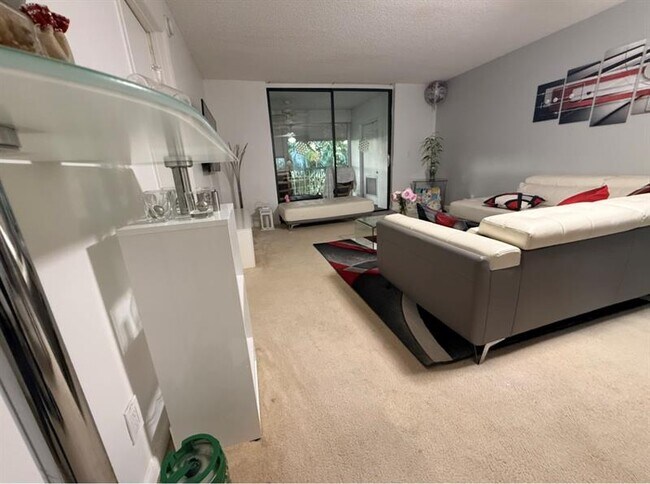 Building Photo - 7420 NW 18th St