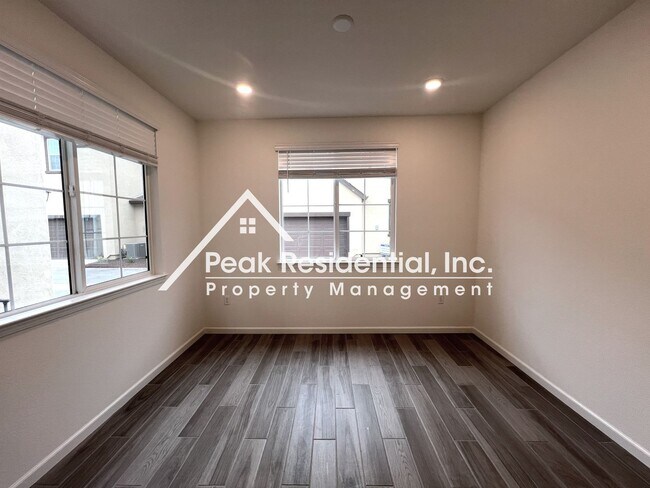 Building Photo - Brand New 3bd/2.5ba Woodland Home with 2 Car Garage