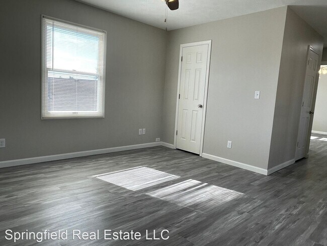 Building Photo - 3 br, 2.5 bath House - 4616 Lily Lane