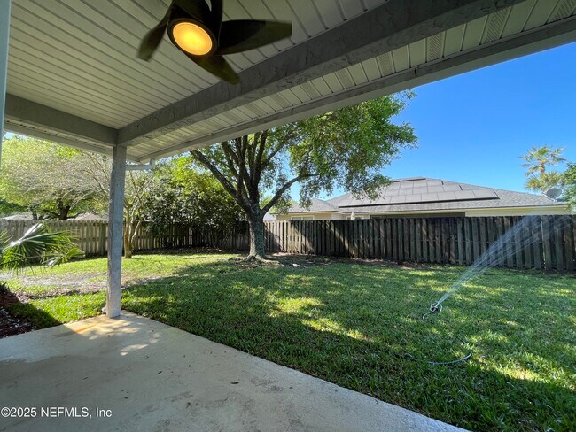 Building Photo - 6942 Nichols Creek Dr