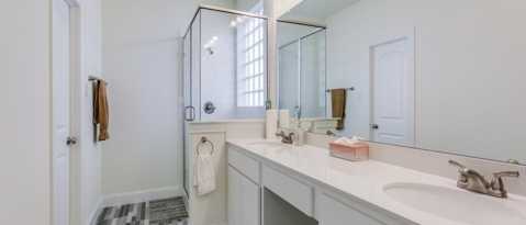 Building Photo - 337 Gleneagles Dr