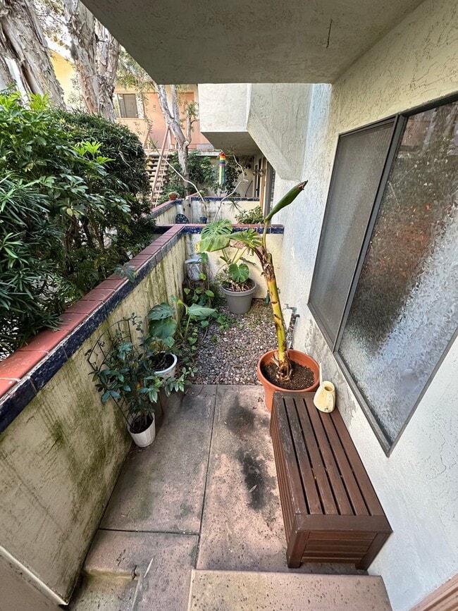 Building Photo - 1221 Essex St