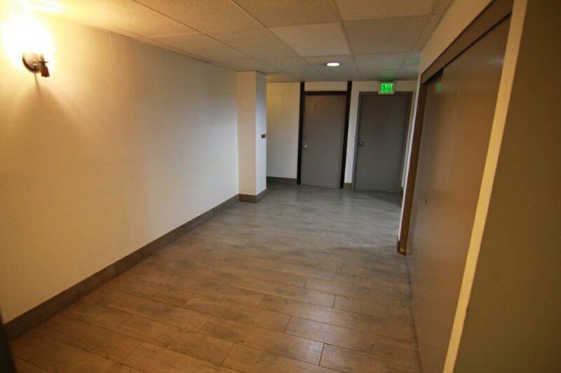 Building Photo - 3949 Los Feliz Blvd