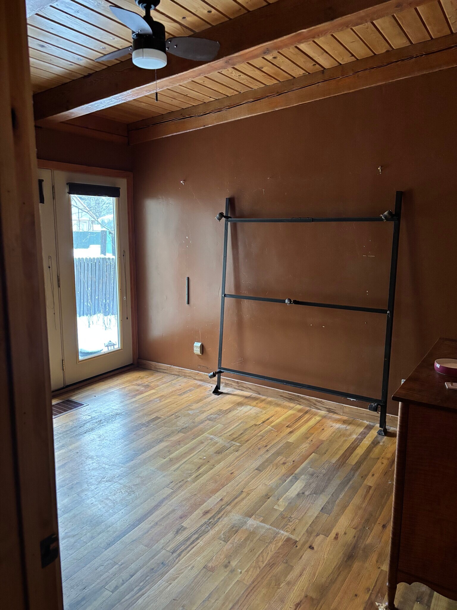 Building Photo - 703 Brown Dr