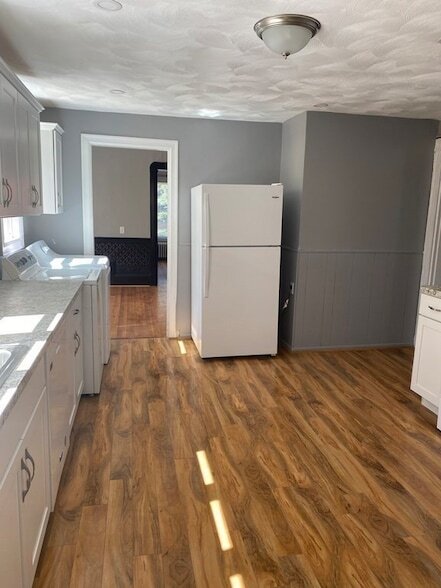 Building Photo - 42 Intervale St