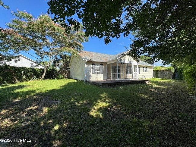Building Photo - 502 Worth Dr